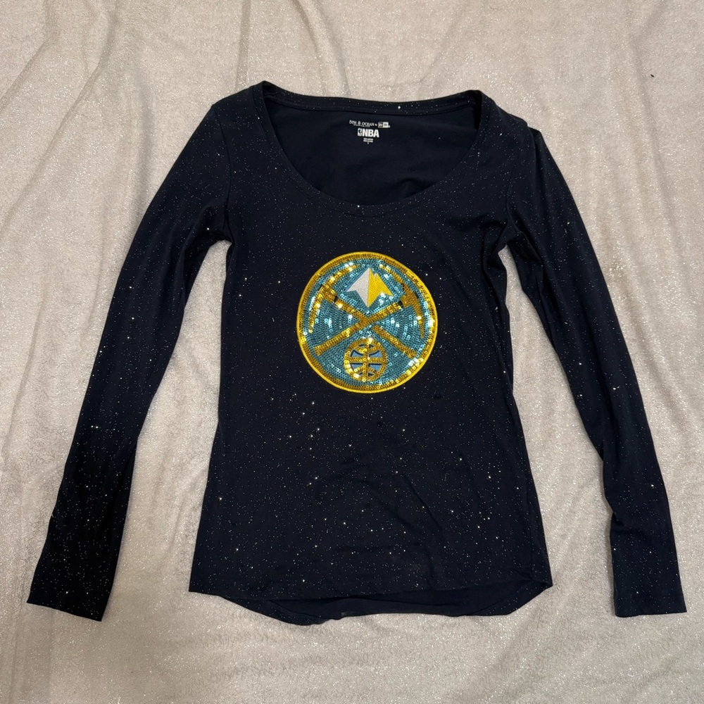5th & Ocean Denver Nuggets long sleeve t shirt